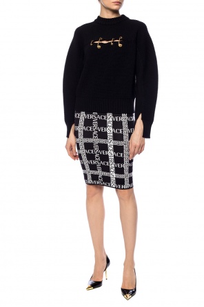 Woven sweater with decorative safety pins, zdjęcie 2 Woven sweater with decorative safety pins od Versace